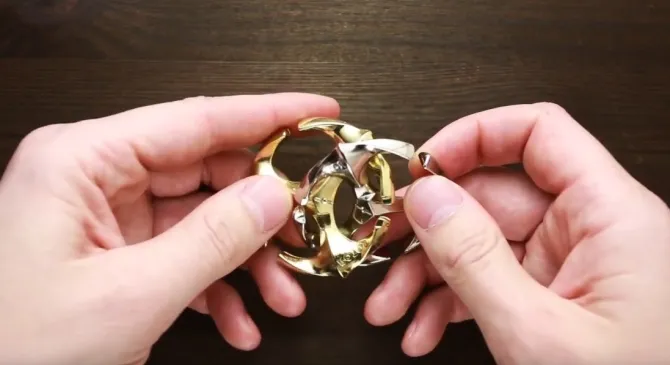 Cast Rotor - Hanayama Metal Puzzle