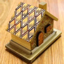 House 7 Steps - Japanese Puzzle Box