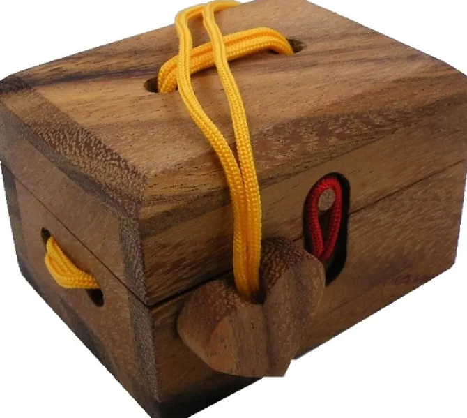 Love Me - Wooden String Puzzle Box