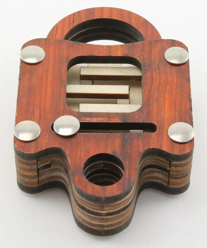 Schlo? Dick (Voidlock) - Wooden Lock Puzzle Brain Teaser
