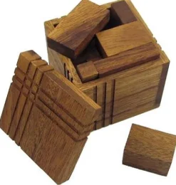 Square Packing Challenge - Brain Teaser Wooden Puzzle